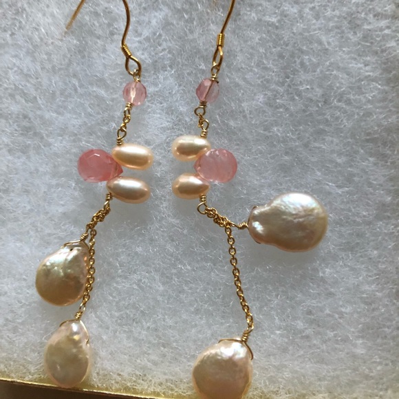 Giu Giu Freshwater Pearl & Rose Quartz Earring - Picture 2 of 8